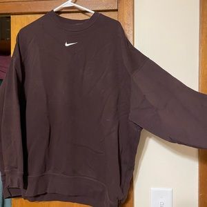 Nike oversized crewneck